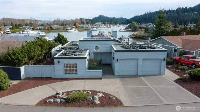 Welcome to waterfront living with a 45' dock. Circular driveway and ample parking is convenient for everyone.