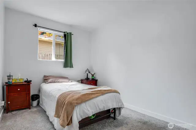 West wing bedroom 2