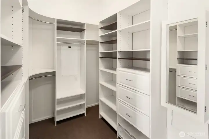 Custom closet