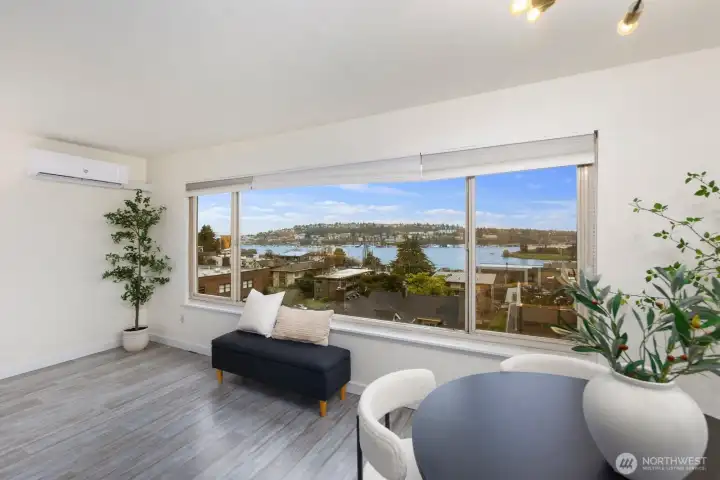 Sweeping Lake Union Views