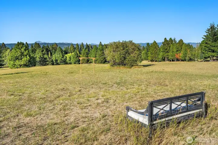 Back of house, steps with lighting
