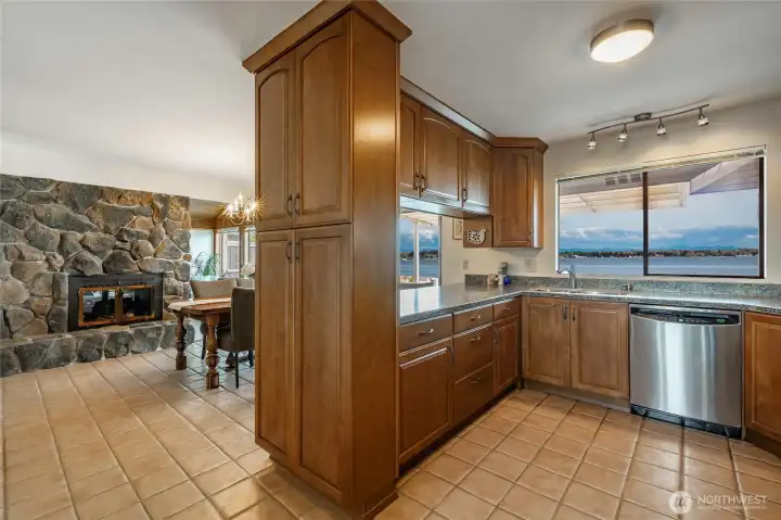 Open space for entertaining