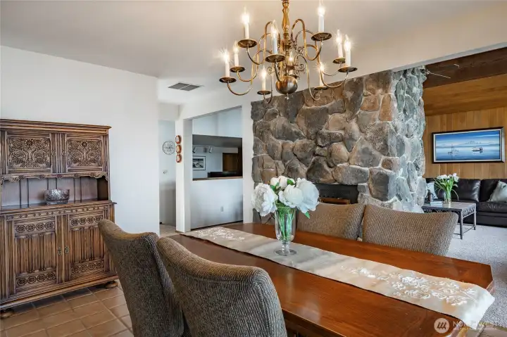 Dining with double side fireplace