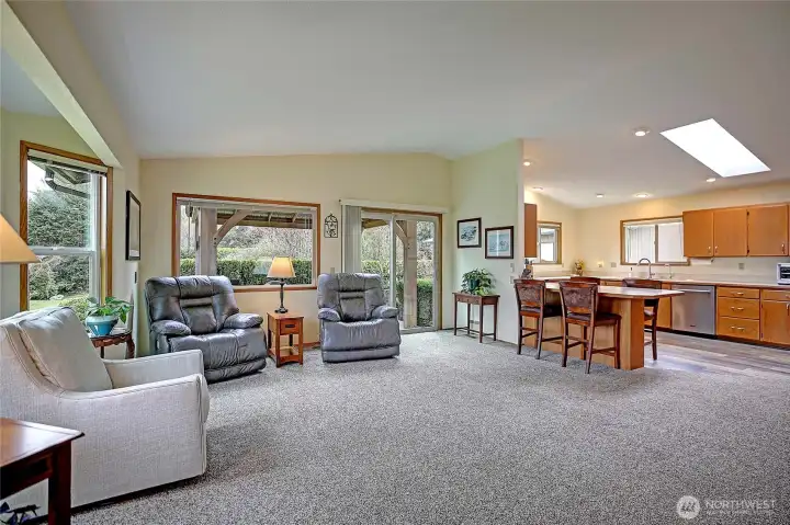 Vaulted Ceilings, Open Great Room~