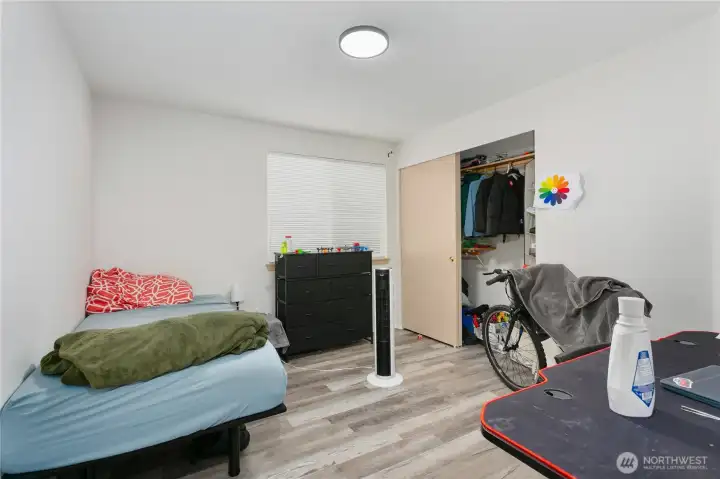 Unit 12704 Unit 12704
