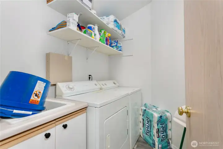 Unit 12704 Unit 12704