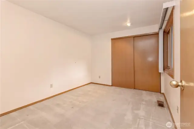 3rd bedroom.