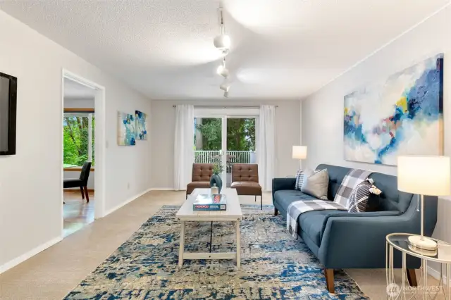 Bonus/flex space located just off dining area.