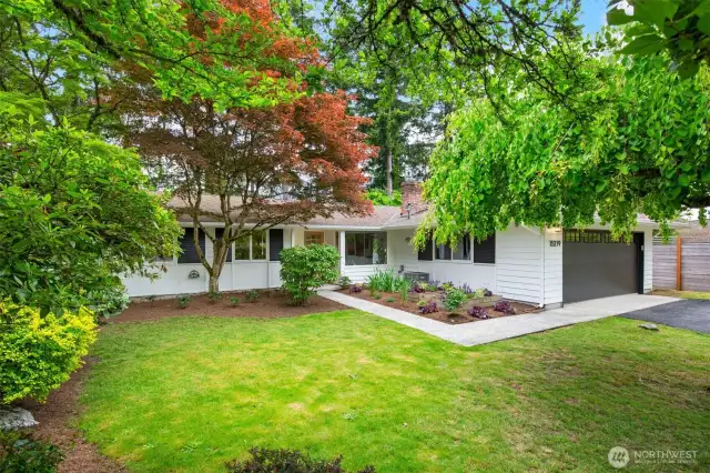 Rare  cul-de-sac like street for added privacy and low traffic.
