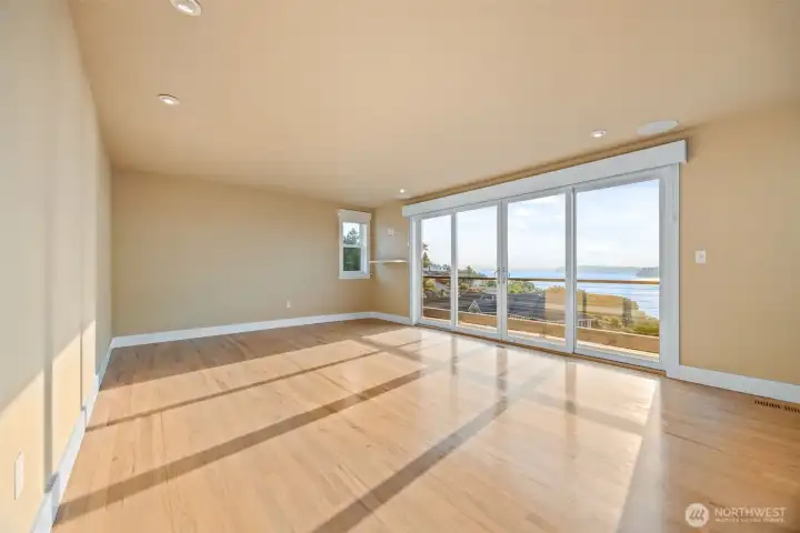 Primary bedroom w/ private balcony