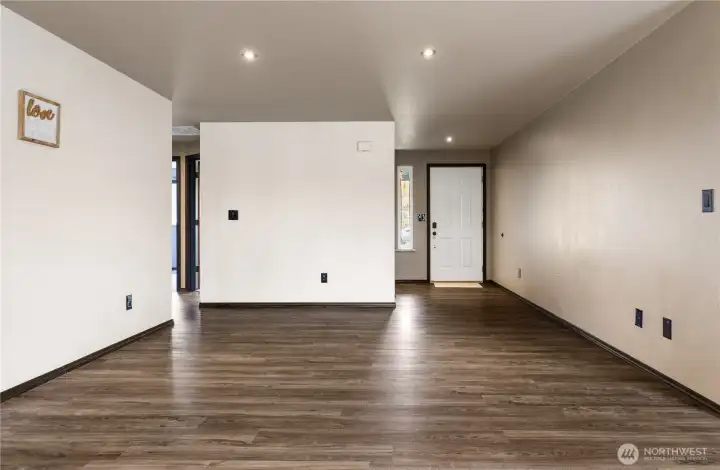 Entrance.  A great amount of wall space for your favorite artwork or pictures of those you love.