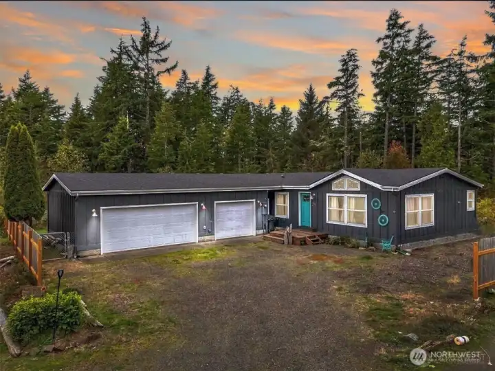 This could be the place and the PRICE you've been waiting for!