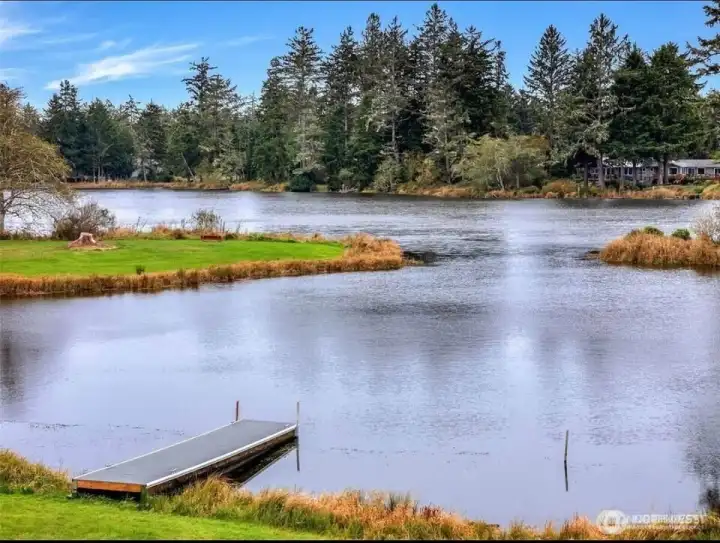 Launch a kayak or paddleboard into the north end of Loomis Lake, the largest fresh water lake on the Peninsula.