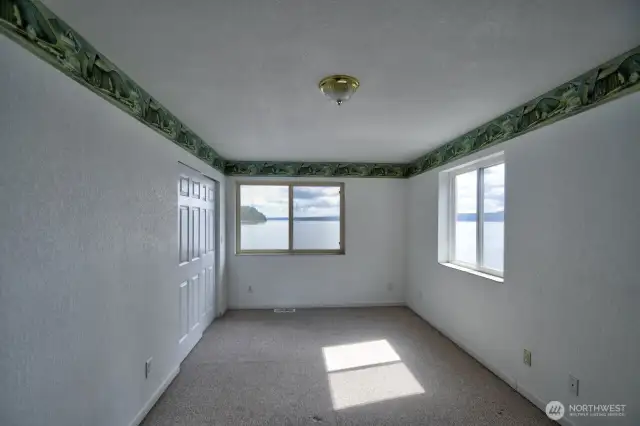 Second bedroom