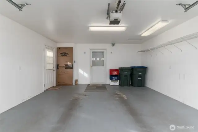 One car garage