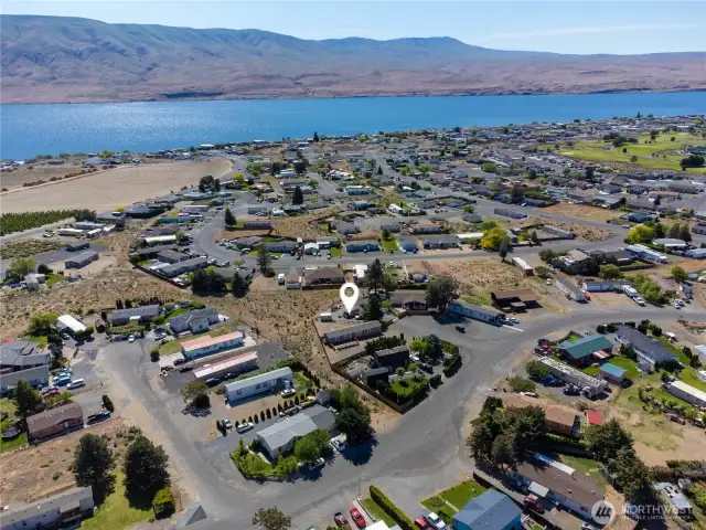 Aerial view of home facing the Columbia River