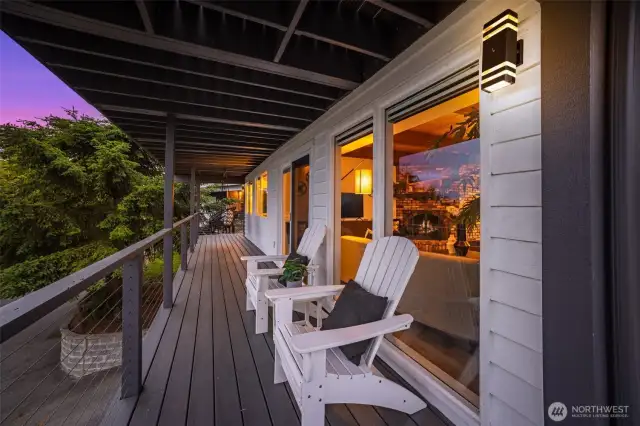 Lower level deck