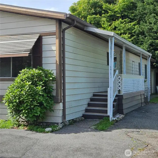 Second Entrance on Eastside of house