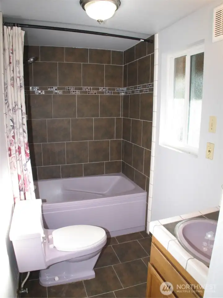 On-suite bath