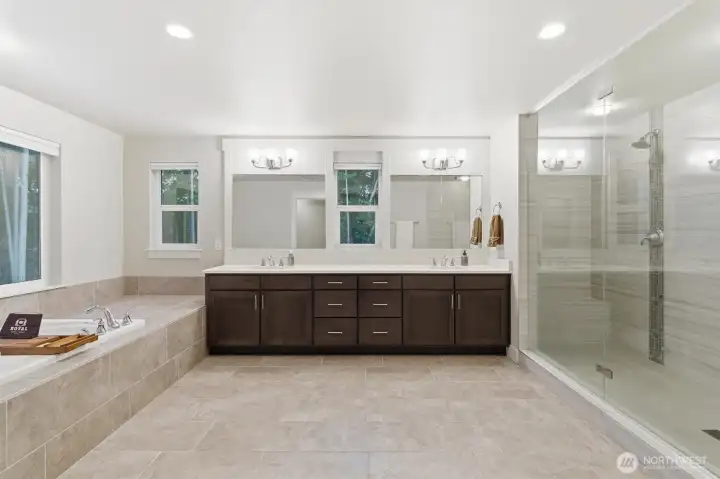 It's a spa day everyday in your bathroom!