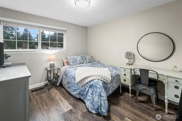 Upstairs bedroom 2.  13911 113th Ave Ct E, Puyallup, WA 98374