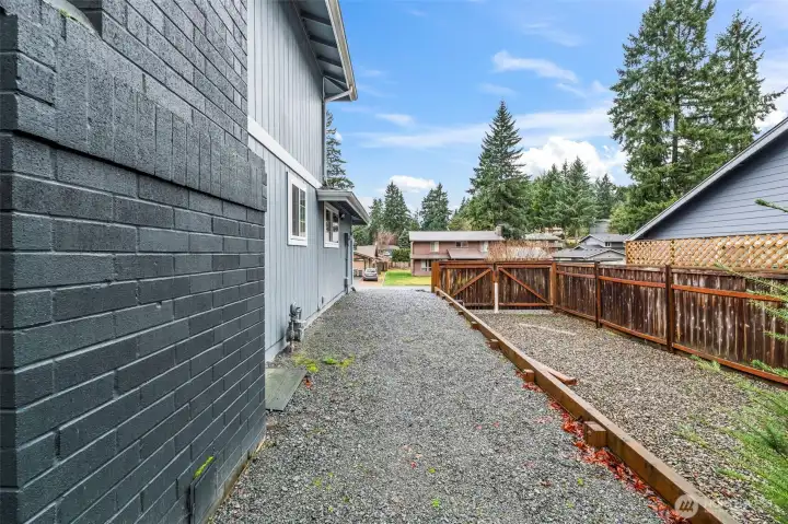 Plenty of extra parking including fenced RV parking. 13911 113th Ave Ct E, Puyallup, WA 98374