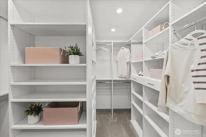 Primary Walk in closet