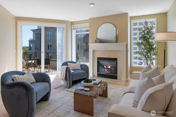 Spacious living room