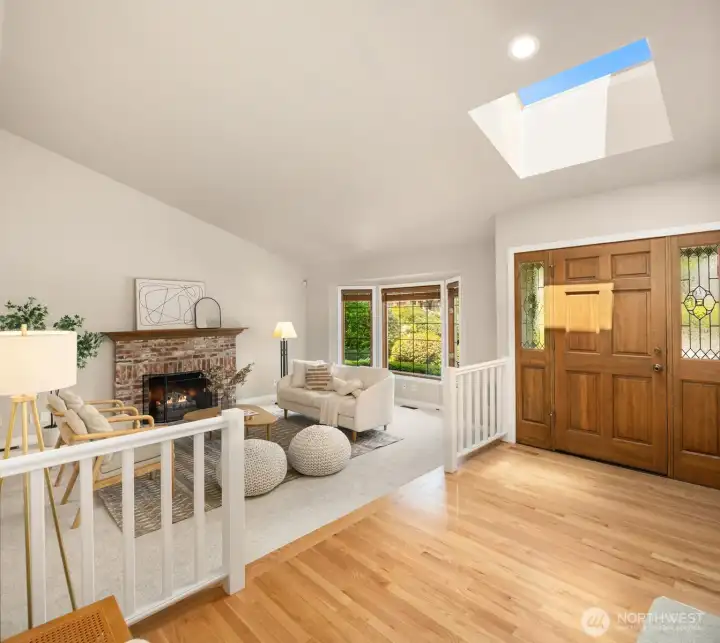 Light and bright living room with vaulted ceilings. Light and bright living room with vaulted ceilings.