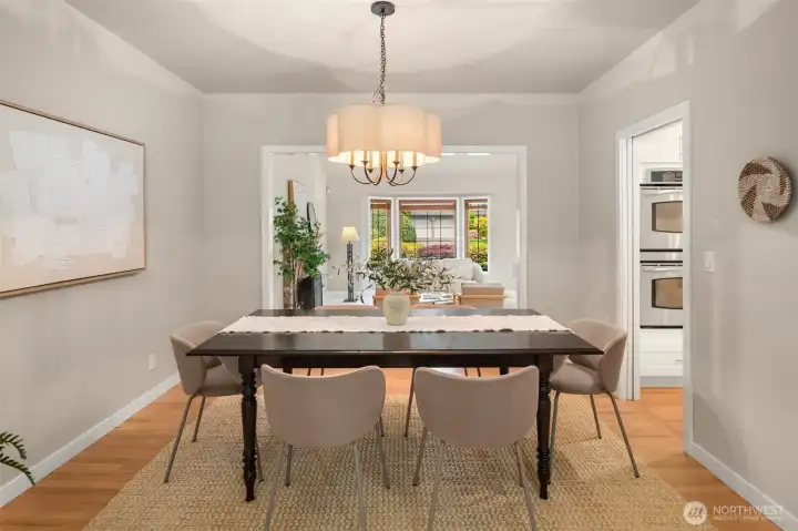 A warm and inviting dedicated dining space. A warm and inviting dedicated dining space.