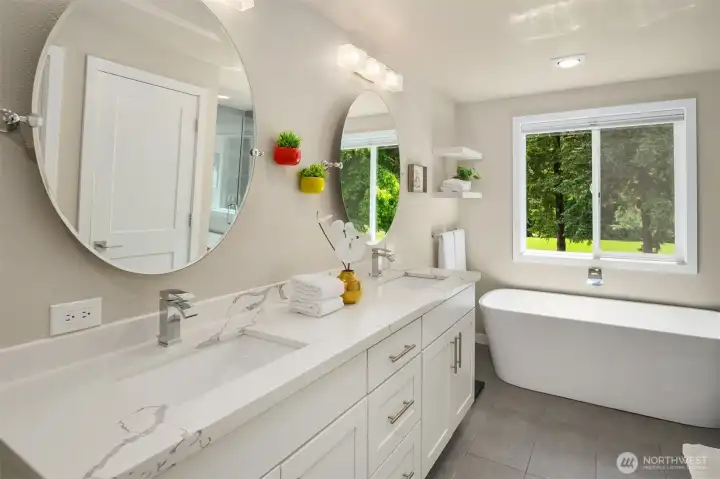 Nicely updated Primary bath with radiant heated floors. Nicely updated Primary bath with radiant heated floors.