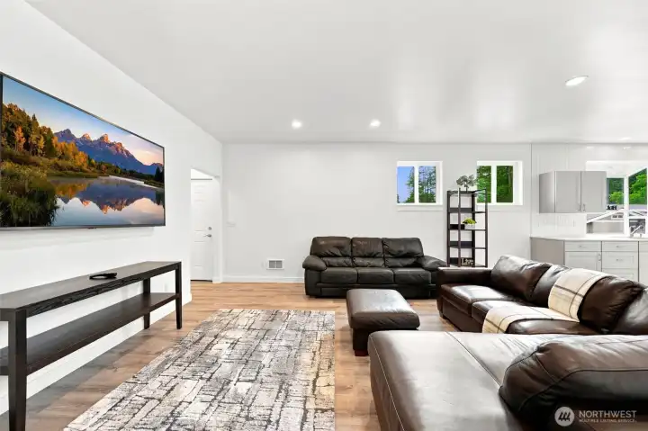 ALQ living room ALQ living room