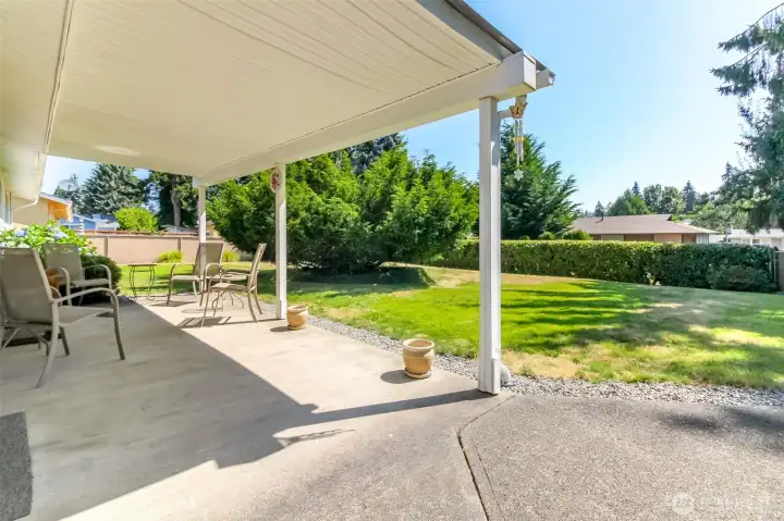 Covered Patio ,perfect for entertaining