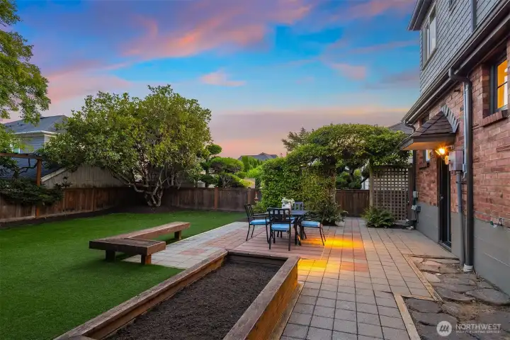 Off the kitchen hall is access to the sunny backyard. here you have a patio and a fully fenced yard with turf-the grass is never greener then it is right now! Off the kitchen hall is access to the sunny backyard. here you have a patio and a fully fenced yard with turf-the grass is never greener then it is right now!