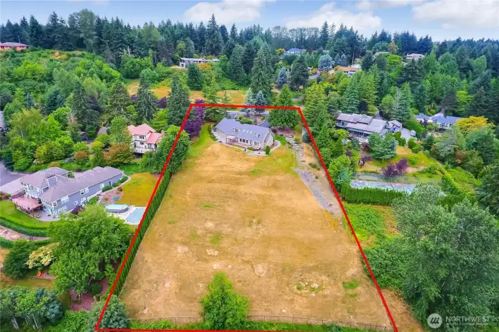 Over 2 Acres lot that subdividable potential Over 2 Acres lot that subdividable potential