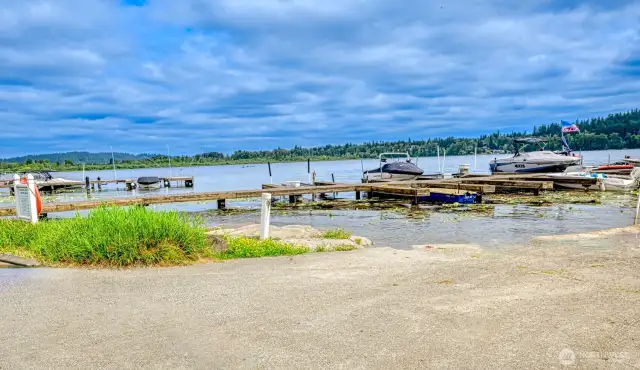 Boat moorage