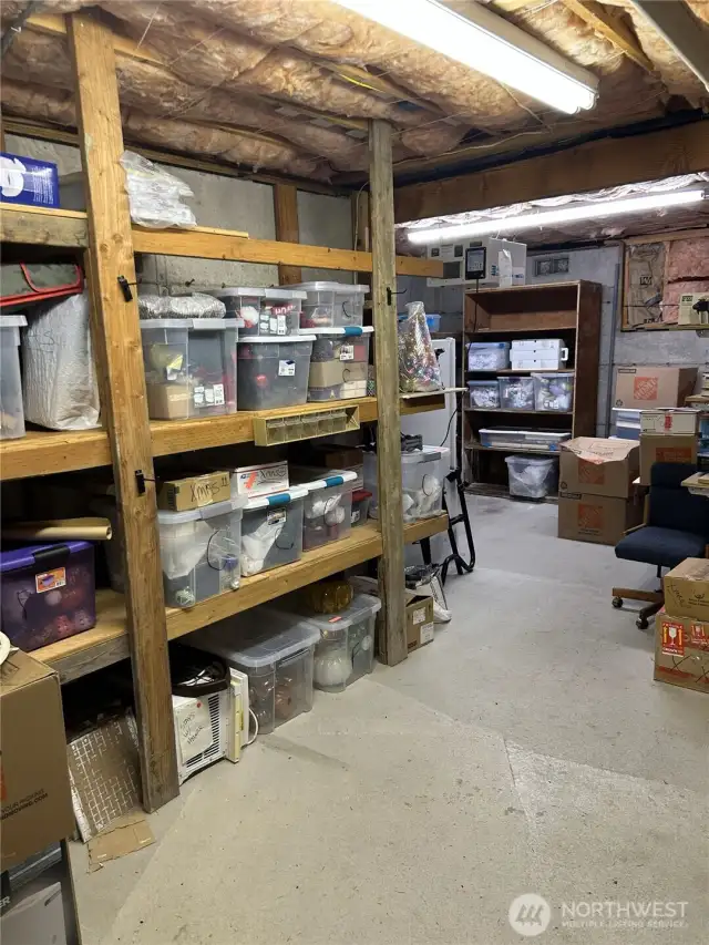 Huge storage area with outside entrance