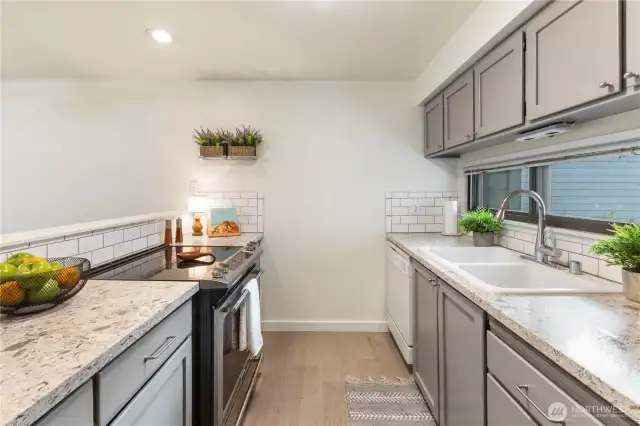 Double deep Kitchen sink, stylish window