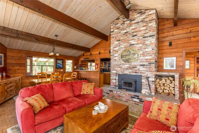 Light and Bright Living Room