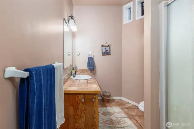 Primary bath