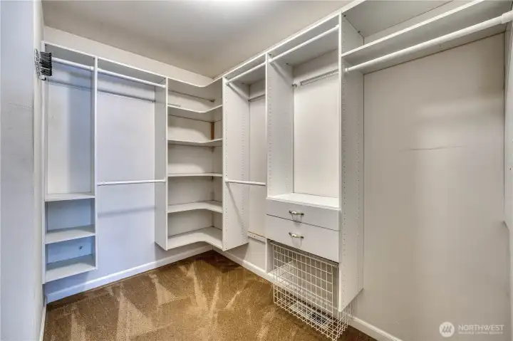 Custom Closet Organizer...