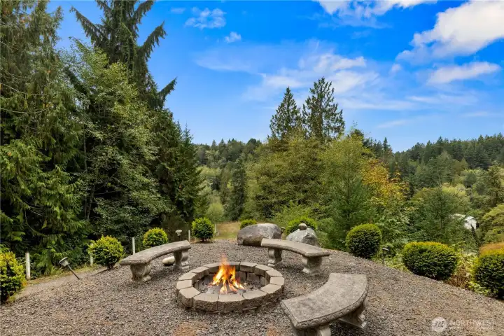 Enjoy privacy and spectacular views!