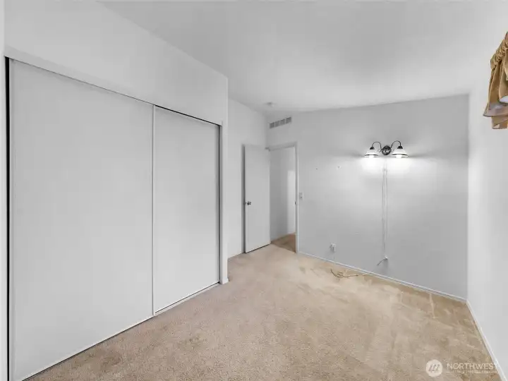 2nd Bedroom closet.