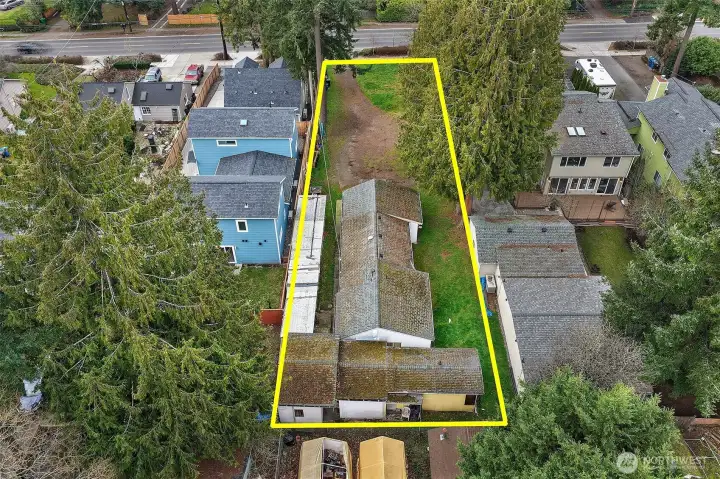Yellow boundary lines are estimated- buyer to verify