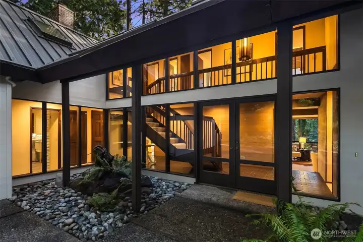 Classic Pacific Northwest Architecture