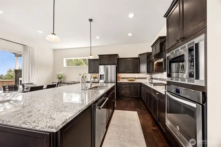 Stainless Wall Oven/Microwave, propane cooktop and refriderator. Stainless Wall Oven/Microwave, propane cooktop and refriderator.