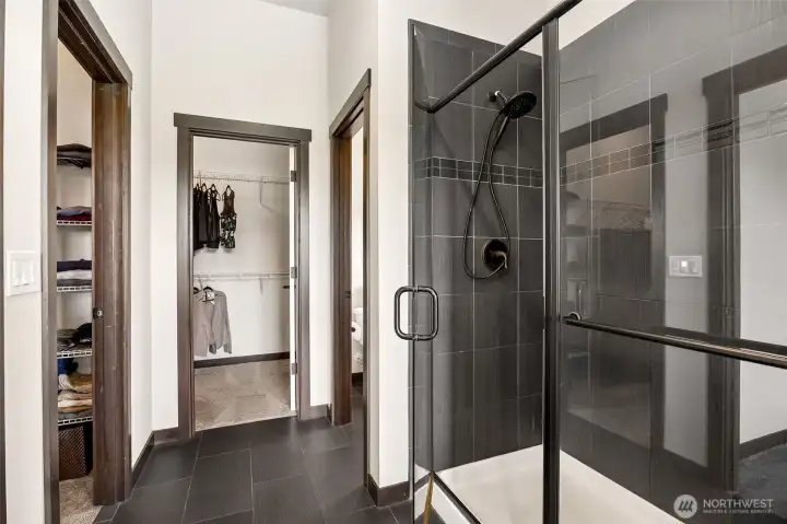 En Suite boast two walk-in closets En Suite boast two walk-in closets