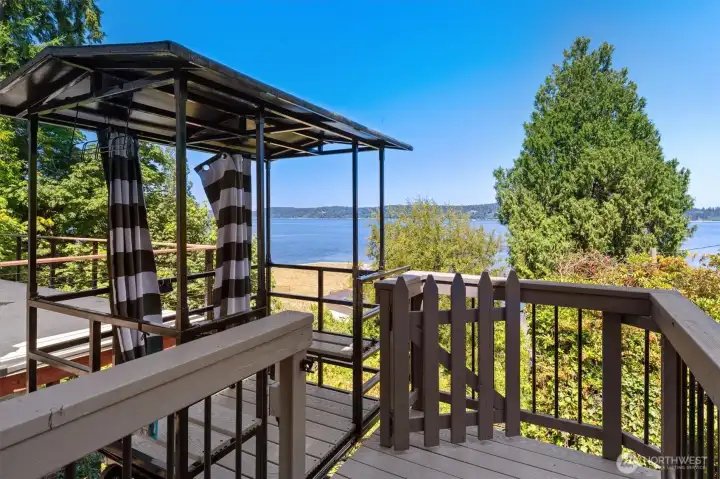 Private hillside tram provides convenient access between the home and the beach
