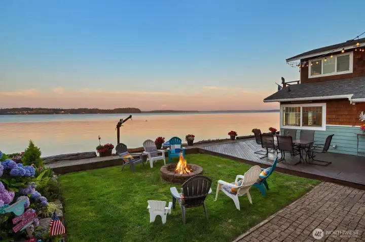 Gather around the fire and soak in the views