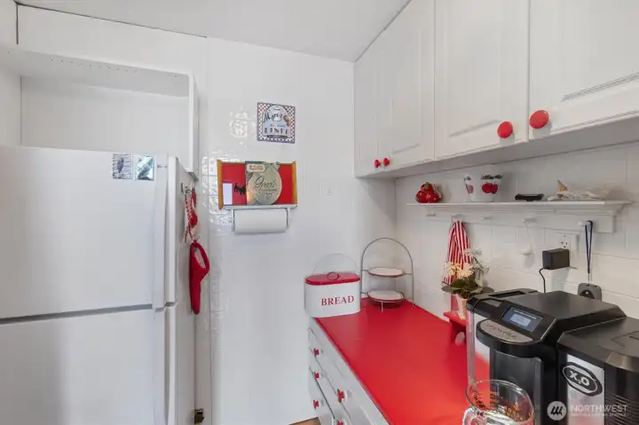 Owners Closet and or Walk in Pantry space